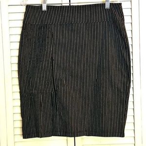 Serious Los Angeles city of‎ rockers pencil stripped size XL women’s skirt